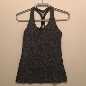 Lululemon tank